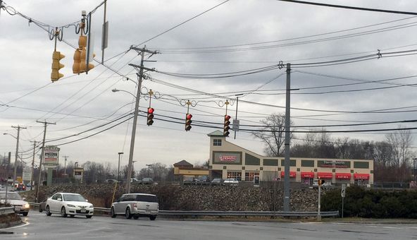 350 E Main St, Milford, MA 01757